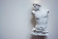 la via d'oro, 2017, marmo statuario di Carrara e oro, cm 65x20x18cm